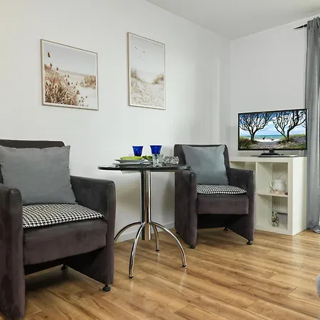 Mann Un Fru - Residenz Am Yachthafen Apartment Kirchdorf  Exterior photo